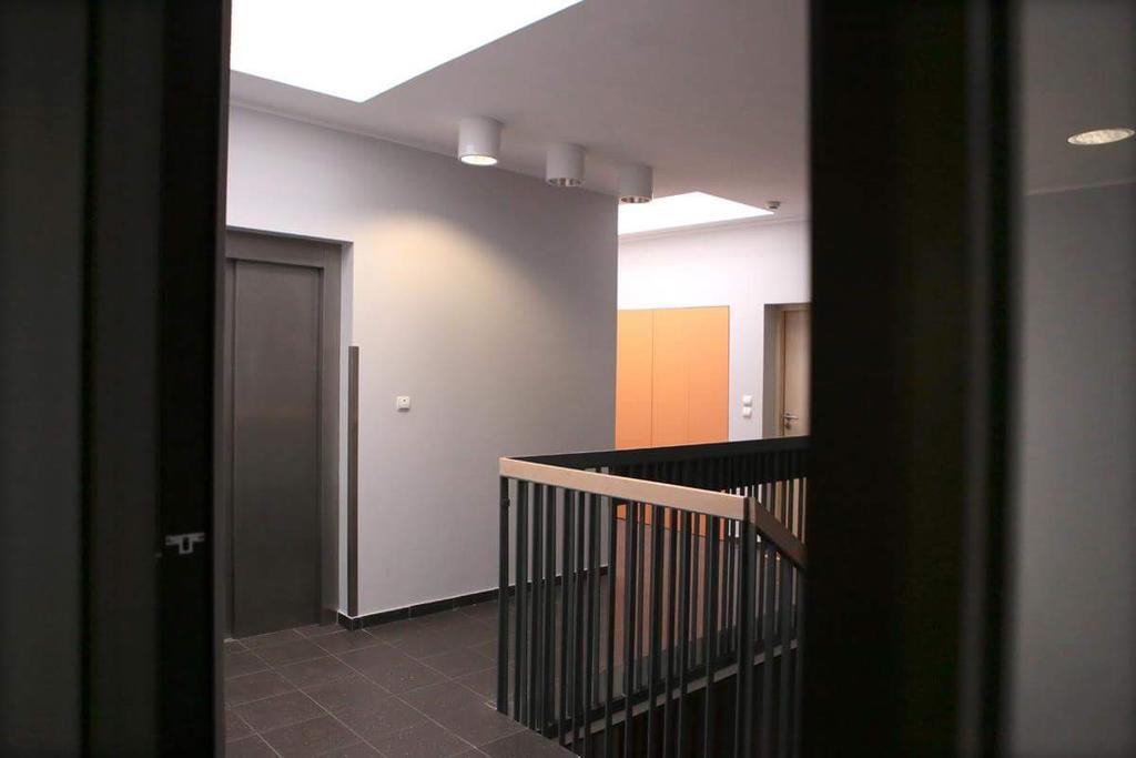 35m² studio Appartement, met 1 privé badkamer in Poznan stadscentrum Buitenkant foto