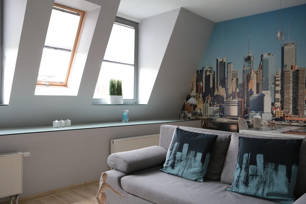 35m² studio Appartement, met 1 privé badkamer in Poznan stadscentrum Buitenkant foto