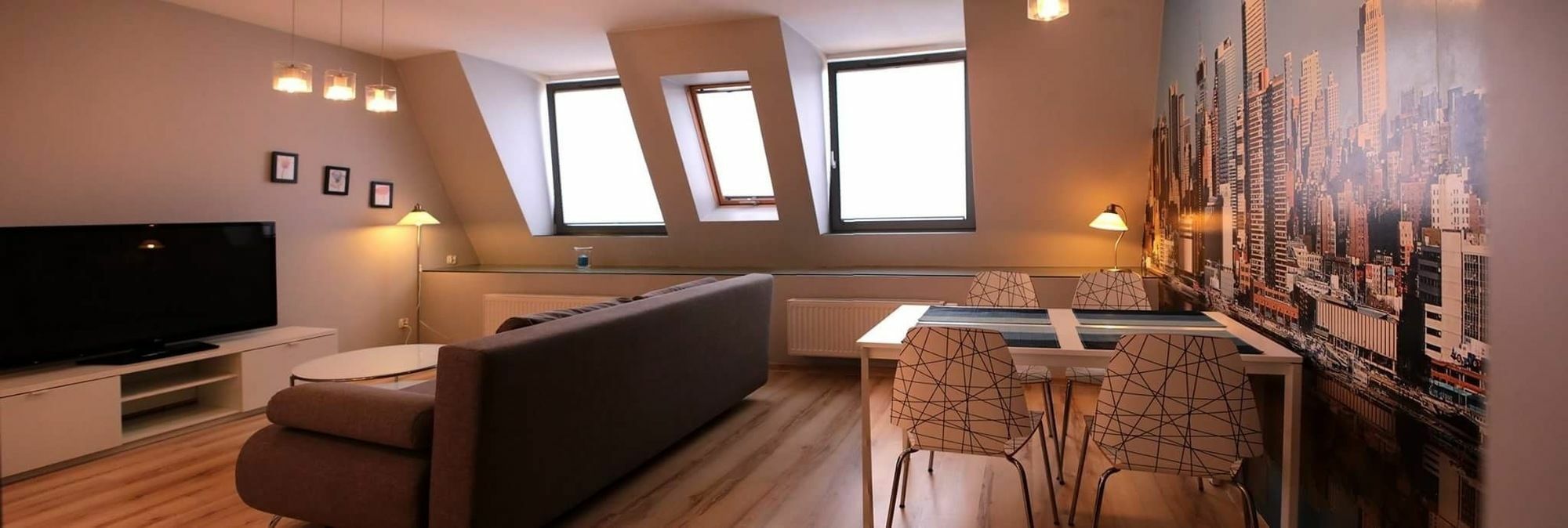35m² studio Appartement, met 1 privé badkamer in Poznan stadscentrum Buitenkant foto
